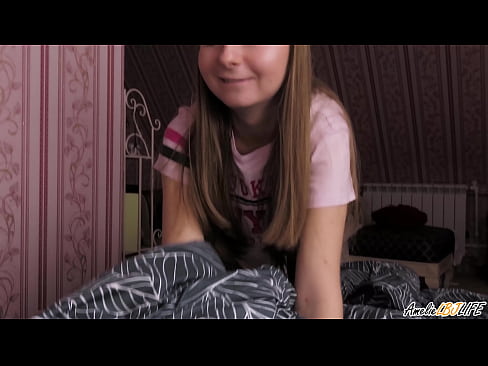❤️ Blondie tana tsotsar BFF's dinta sosai kuma ta sami Cum A Bakinta ❌ Batsa vk ️❤