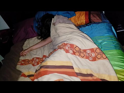 ❤️ Stepson yana dukan mahaifiyar mahaifiyarsa yayin da take barci. ❌ Batsa vk ️❤